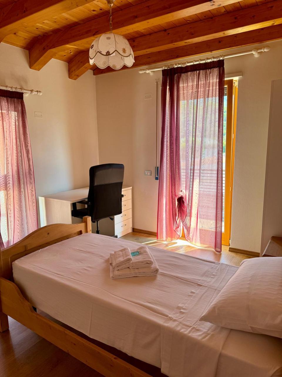 Appartement Ai Fol 6 - Stazione E Centro à Feltre Extérieur photo